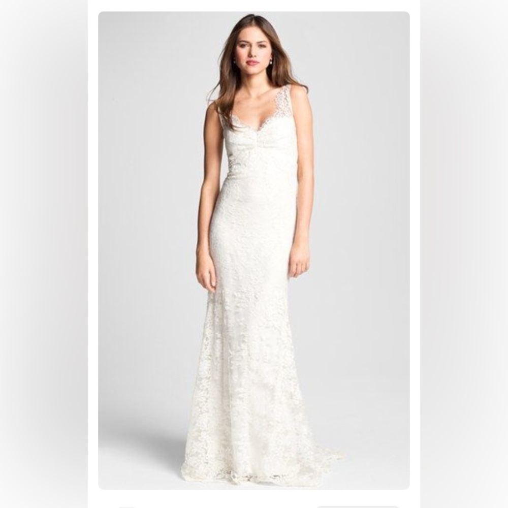 Nicole Miller Bridal Ivory Lace Gown Brooke' Sleeveless Lace Trumpet Gown sz8